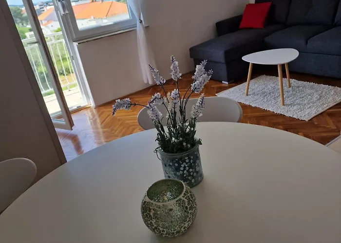 Zinda * Sukošan