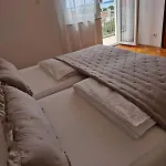 Apartment Zinda Sukosan
