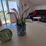 Apartment Zinda *