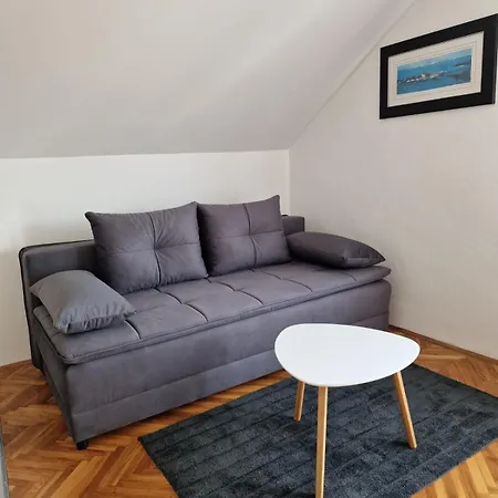 Zinda Apartment