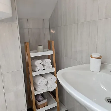 Apartment Zinda Sukosan