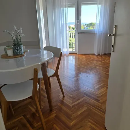 Zinda Apartament Sukošan